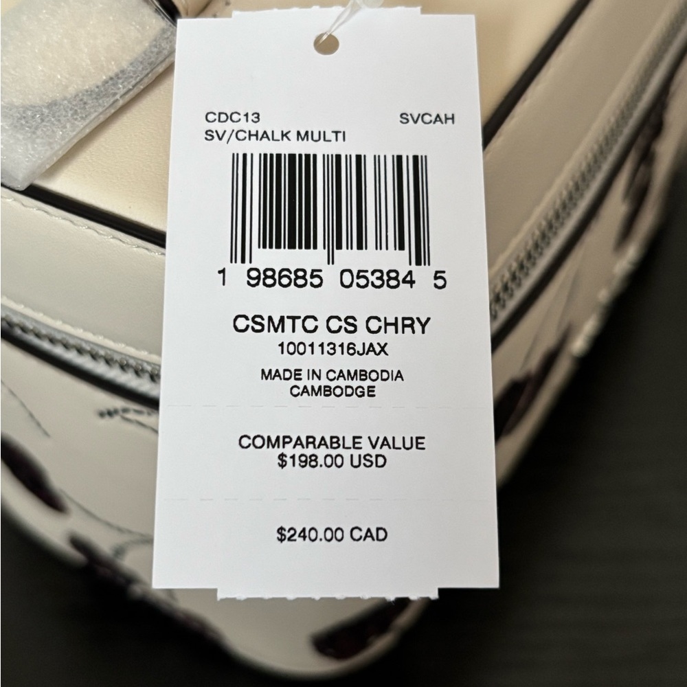 Coach Cherry Print Train Case - Picture 8 of 9